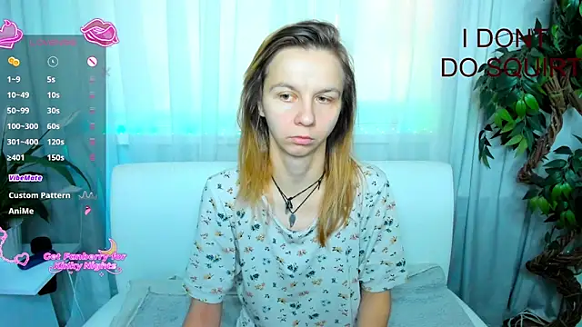 Snapshot of Bell_a_mi_ chatting on October 25, 2025, 8:46 am Bell a mi  online show from October 25, 2025, 8:46 am