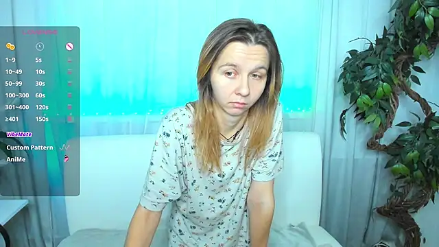 Snapshot of Bell_a_mi_ chatting on October 29, 2025, 9:41 am Bell a mi  online show from October 29, 2025, 9:41 am