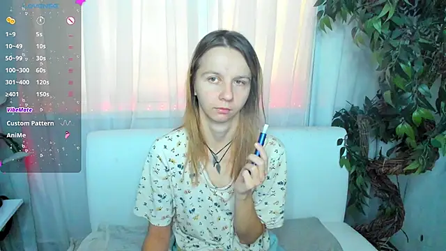 Snapshot of Bell_a_mi_ chatting on September 19, 2025, 5:55 am Bell a mi  online show from September 19, 2025, 5:55 am