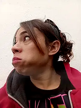 ZulyMichels online show from January 28, 2025, 3:46 pm