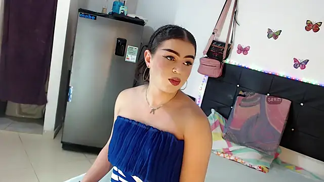 Snapshot of Alexandra_Hornny chatting on November 16, 2025, 12:04 am Alexandra Hornny online show from November 16, 2025, 12:04 am