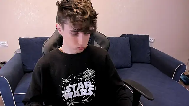 Snapshot of James_Mills chatting on October 15, 2025, 7:11 pm James Mills online show from October 15, 2025, 7:11 pm