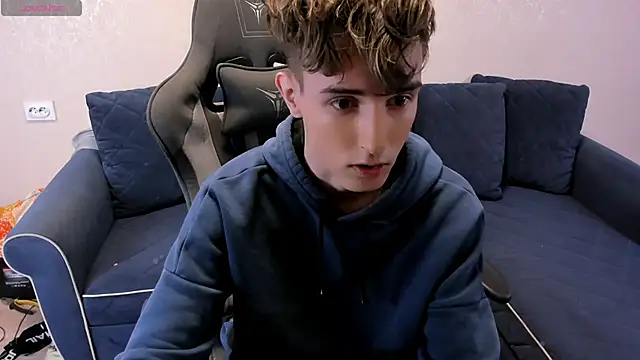 Snapshot of James_Mills chatting on September 18, 2025, 9:07 pm James Mills online show from September 18, 2025, 9:07 pm