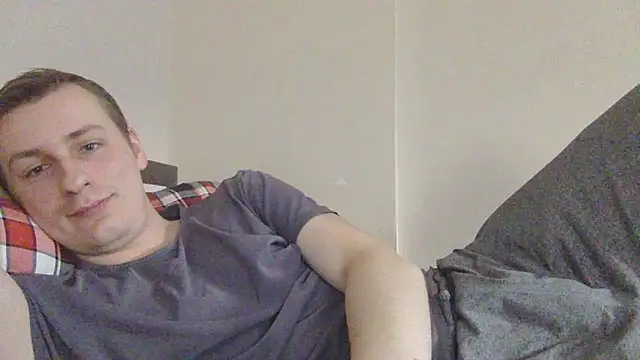 Snapshot of your_andy chatting on October 1, 2025, 7:02 am your andy online show from October 1, 2025, 7:02 am