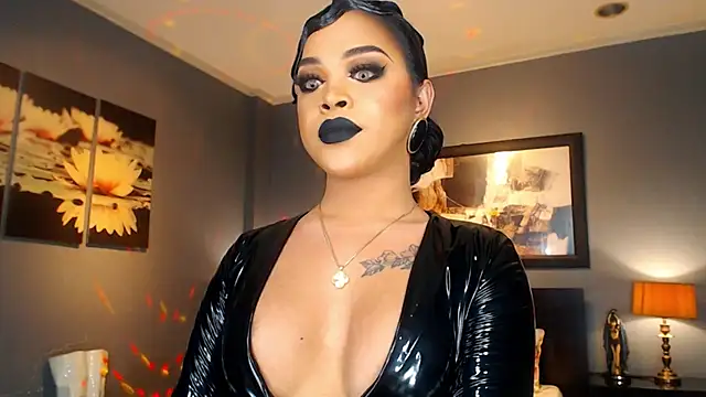 MarryQueen22 online show from March 10, 2026, 1:20 am