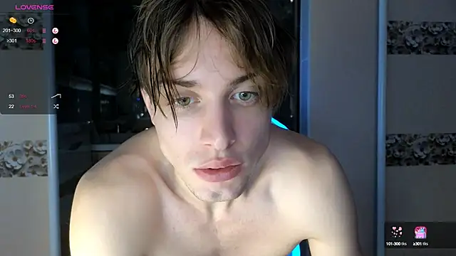 Snapshot of Cryptikov chatting on October 4, 2025, 9:55 am Cryptikov online show from October 4, 2025, 9:55 am