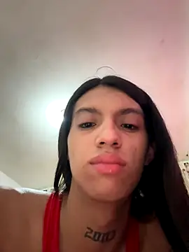 Snapshot of Ortegakim chatting on November 2, 2025, 10:04 pm Ortegakim online show from November 2, 2025, 10:04 pm