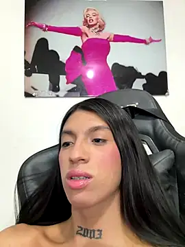 Snapshot of Ortegakim chatting on September 24, 2025, 5:03 am Ortegakim online show from September 24, 2025, 5:03 am