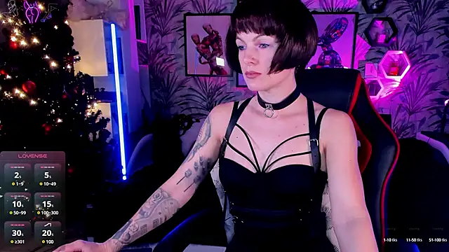 Snapshot of Devi_Evi chatting on December 28, 2024, 12:24 pm Devi Evi online show from December 28, 2024, 12:24 pm