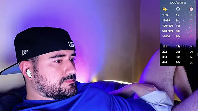 DominantTheo online show from December 31, 2024, 2:40 am