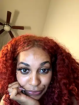 Cloutchasercrystall online show from October 7, 2025, 3:07 am