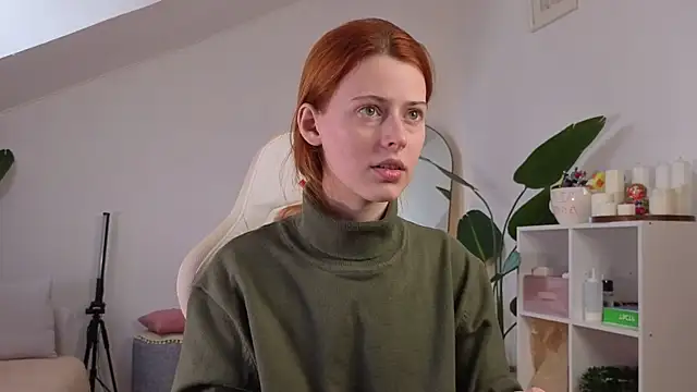 doll lesli online show from October 17, 2025, 9:34 am