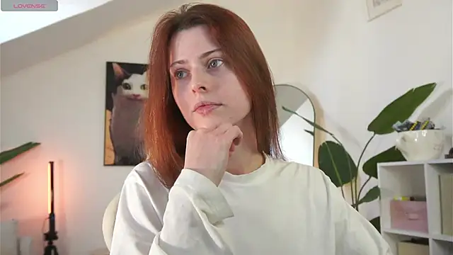 Snapshot of doll_lesli chatting on February 28, 2026, 1:00 pm doll lesli online show from February 28, 2026, 1:00 pm