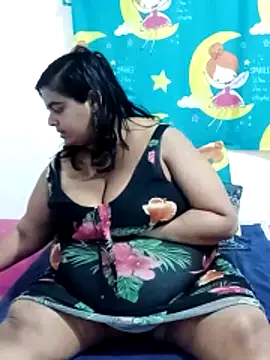 SusanaEshwar online show from March 15, 2026, 4:36 pm