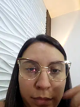 LizzRouse online show from February 23, 2026, 8:42 pm