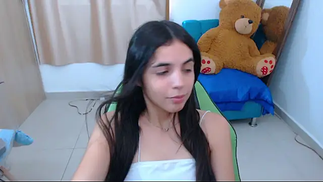 elenna online show from February 26, 2025, 6:37 pm