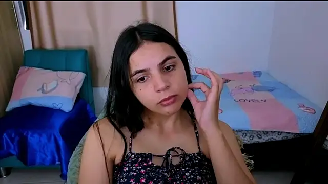 Snapshot of _elenna chatting on October 11, 2025, 5:58 pm  elenna online show from October 11, 2025, 5:58 pm