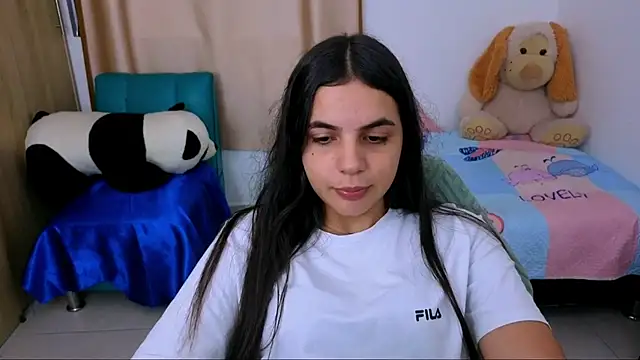 Snapshot of _elenna chatting on September 24, 2025, 5:52 pm  elenna online show from September 24, 2025, 5:52 pm