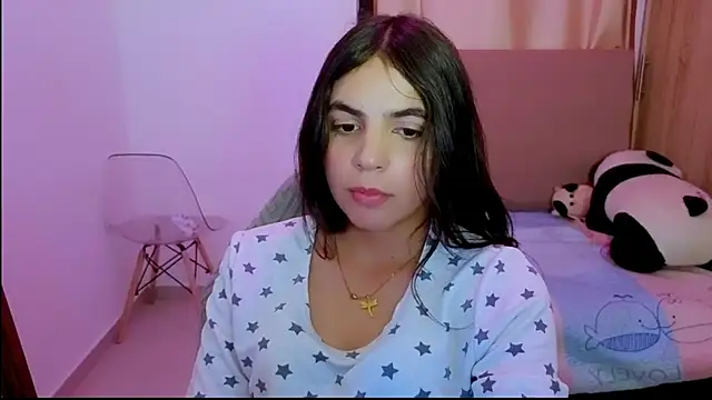  elenna online show from March 24, 2026, 5:57 pm