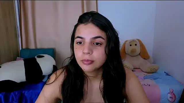 Snapshot of _elenna chatting on October 14, 2025, 5:46 pm  elenna online show from October 14, 2025, 5:46 pm