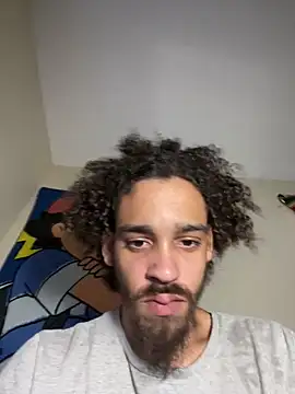 Snapshot of Mrvanillaa chatting on October 18, 2025, 10:01 pm Mrvanillaa online show from October 18, 2025, 10:01 pm