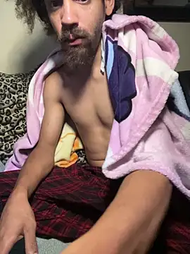 Snapshot of Mrvanillaa chatting on October 6, 2025, 10:27 am Mrvanillaa online show from October 6, 2025, 10:27 am