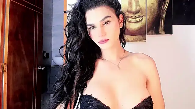 Snapshot of little_tsgirl_ chatting on July 2, 2026, 10:38 pm little tsgirl online show from July 2, 2026, 10:38 pm