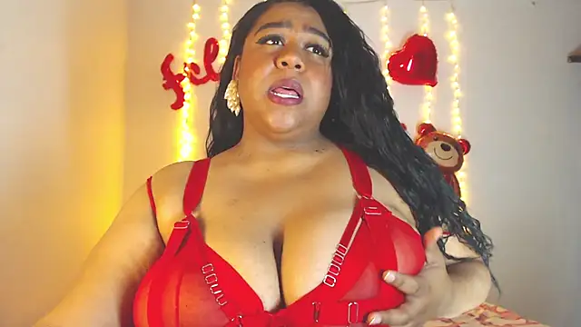 BiancaFollerach online show from February 15, 2026, 11:09 am