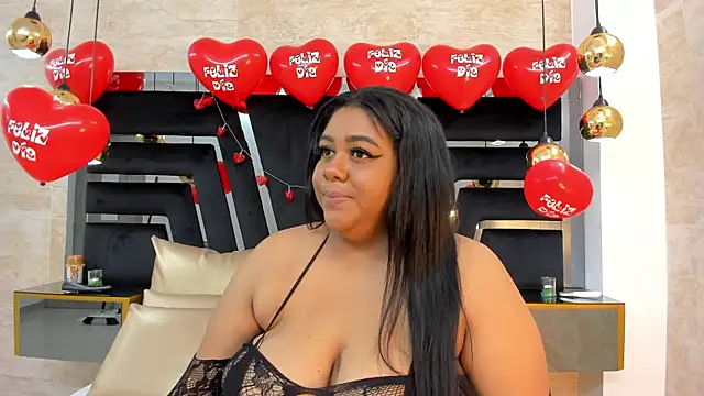 Snapshot of BiancaFollerach chatting on February 15, 2025, 10:22 am BiancaFollerach online show from February 15, 2025, 10:22 am