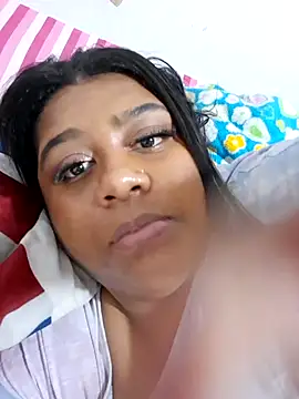 Snapshot of BiancaFollerach chatting on December 23, 2025, 2:11 am BiancaFollerach online show from December 23, 2025, 2:11 am