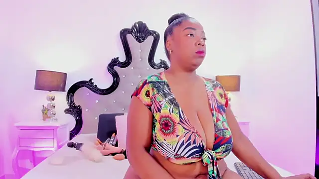 Snapshot of laqquishax chatting on February 12, 2026, 1:00 pm laqquishax online show from February 12, 2026, 1:00 pm