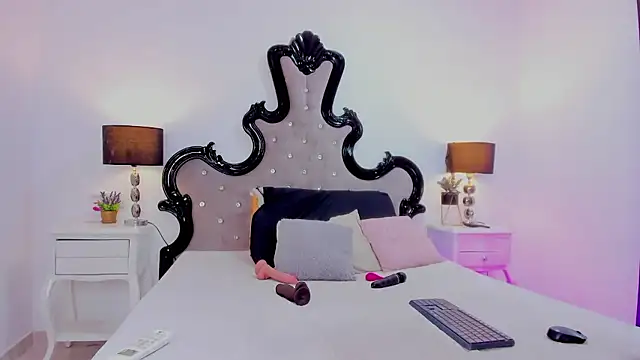 Snapshot of laqquishax chatting on January 18, 2026, 2:53 pm laqquishax online show from January 18, 2026, 2:53 pm