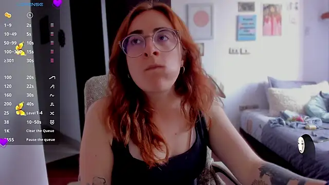 linda giggle online show from December 5, 2024, 1:33 pm