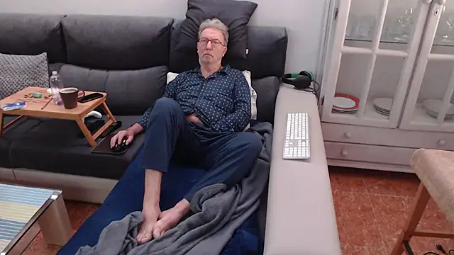 Nudelschwanz online show from February 27, 2025, 7:41 am
