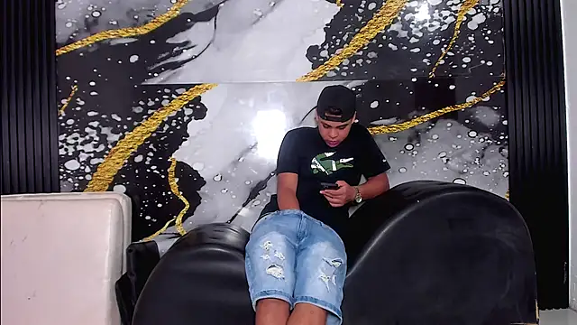 self love46 online show from October 16, 2025, 7:55 pm