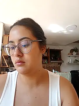 Snapshot of ZabathMiller chatting on October 1, 2025, 2:10 pm ZabathMiller online show from October 1, 2025, 2:10 pm