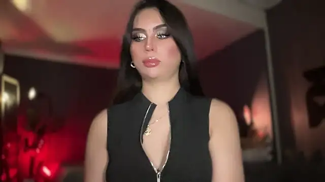 Snapshot of Mistress_supreme chatting on September 19, 2025, 2:15 am Mistress supreme online show from September 19, 2025, 2:15 am