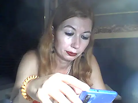 Olesja online show from July 12, 2026, 7:37 pm