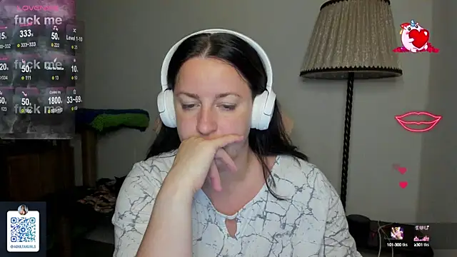 Christen John lover online show from September 10, 2025, 8:52 pm