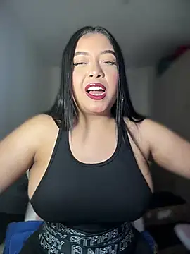 cami ortiz   online show from January 15, 2025, 2:38 am