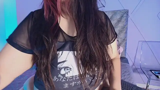 Snapshot of emmajohnss chatting on September 9, 2025, 3:49 am emmajohnss online show from September 9, 2025, 3:49 am