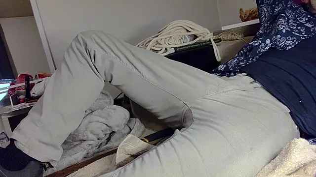 Snapshot of mike30nbg chatting on October 13, 2025, 8:54 pm mike30nbg online show from October 13, 2025, 8:54 pm