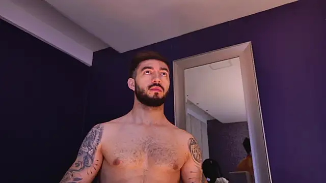 Snapshot of MarkWalker__ chatting on October 14, 2025, 10:49 am MarkWalker   online show from October 14, 2025, 10:49 am