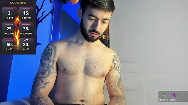 Snapshot of MarkWalker__ chatting on October 22, 2025, 10:04 am MarkWalker   online show from October 22, 2025, 10:04 am