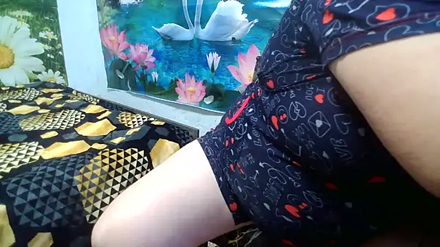 AnnaXGold online show from September 13, 2025, 1:00 pm