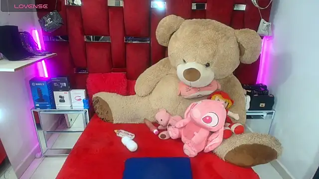 Ginna doll online show from February 8, 2026, 1:25 am