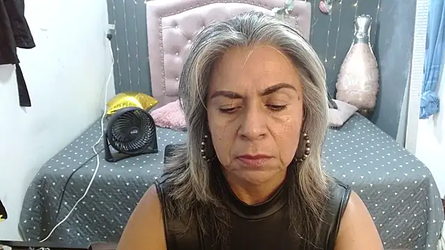 lalisha 96 online show from April 18, 2026, 12:35 am