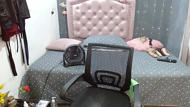 lalisha 96 online show from September 17, 2025, 11:40 pm