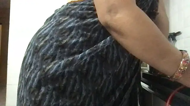 Snapshot of Riyasingh9 chatting on February 27, 2025, 12:12 pm Riyasingh9 online show from February 27, 2025, 12:12 pm