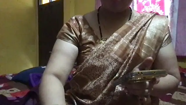 Snapshot of Riyasingh9 chatting on September 25, 2025, 3:12 am Riyasingh9 online show from September 25, 2025, 3:12 am